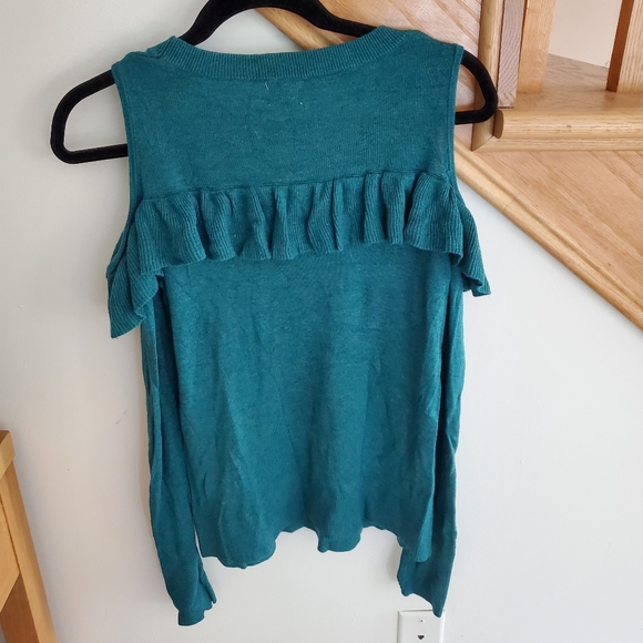 Sweater - Picture 3 of 5